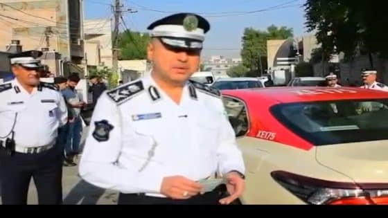 #بالفيديو سائق مركبه عكس السير يدهس طالبة مدرسة ويلوذ بالفرار ، 