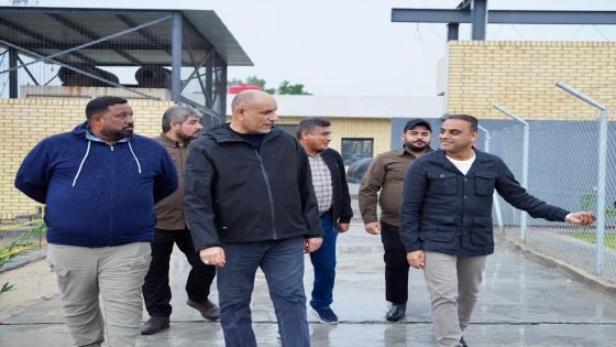 بتوجيه العيداني.. العامري يجري جولة لمتابعة تشغيل محطات سحب المياه الثقيلة في البصرة