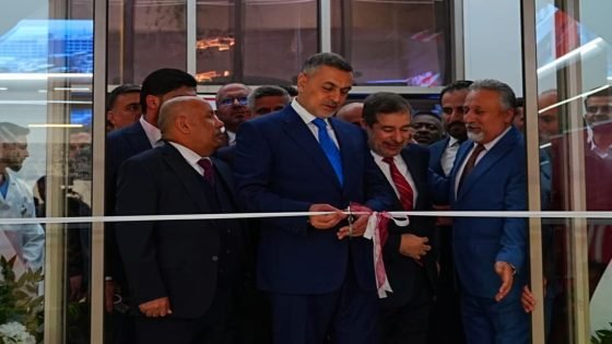 السعد يحضر افتتاح مستشفى الكوثر التخصصي في البصرة