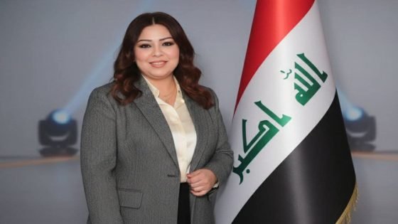 زهراء الخفاجي… ريشة ميسانية تكتب الجمال على الزجاج | علي محمد جابر الحلفي