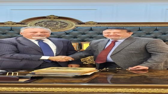 التكريم المستحق ليس خبرا او شهادة تعلق على الجدران