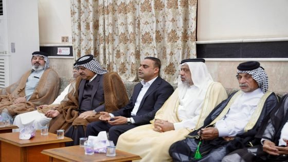 نيابةً عن محافظ البصرة المهندس أسعد عبد الأمير العيداني، قدّم نائبه الإداري ماهر إبراهيم العامري واجب العزاء لذوي الفقيد الراحل الشيخ عقيل هلال الكناني، الشيخ العام لعشيرة كنانة.