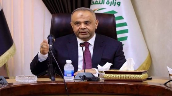 نحن لا نصنع الأزمات بل ننقل حقيقة معاناة الشعب.. محطات الوقود تتحول إلى ثكنات لحجب الفشل