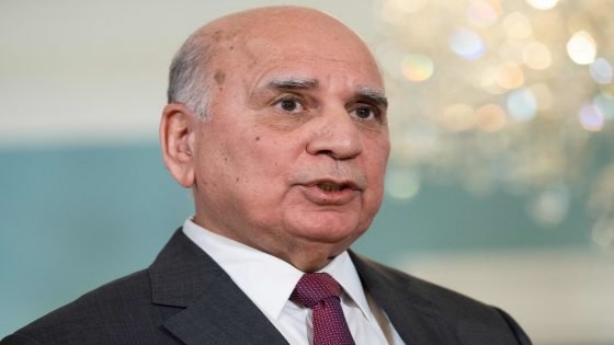 هدر بالمال العام ومخالفات إدارية ومالية في ملف سفراء وزارة الخارجية