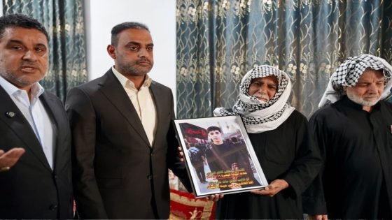 العامري والفريجي يقدمان واجب العزاء لذوي ضحايا حادث طريق سيد الشهداء في الهارثة