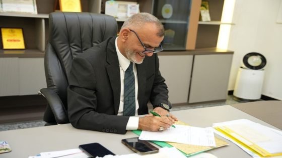 قال معاون محافظ البصرة مهند عبد الرحيم السعد إن محافظ البصرة المهندس أسعد العيداني وافق على تخصيص أراضٍ لموظفي دائرة الإسكان ومنتسبي سرية ديوان المحافظة.