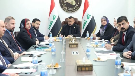محافظ ميسان حبيب ظاهر الفرطوسي يبحث مع لجنة الأقاليم والمحافظات النيابية ملف التلوث البيئي والمائي في المحافظة